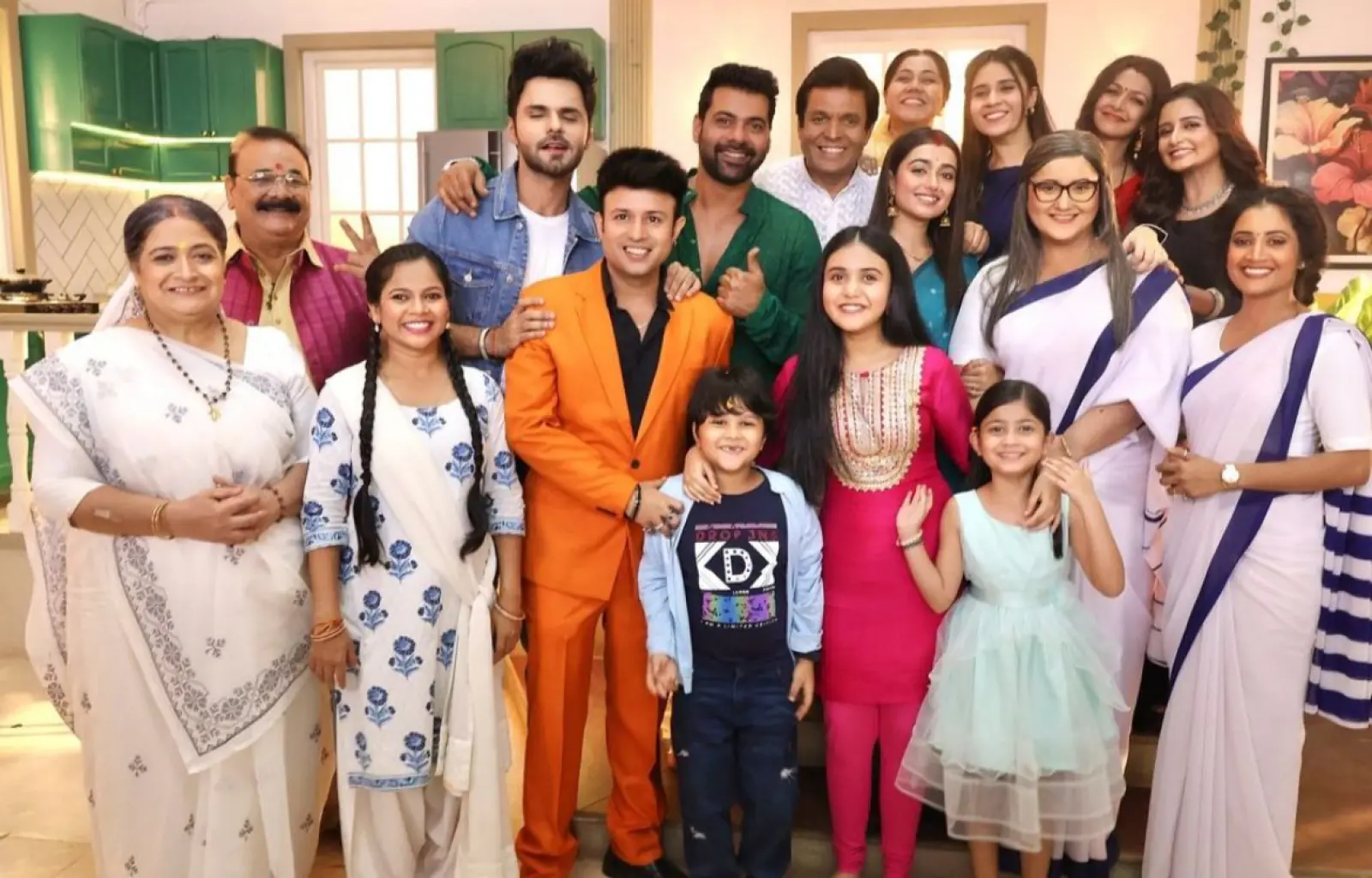 Pyar Ka Pehla Naam Radha Mohan to Conclude with a Dramatic Finale: Shabir Ahluwalia and Neeharika Roy's Chemistry to Leave a Lasting Impression